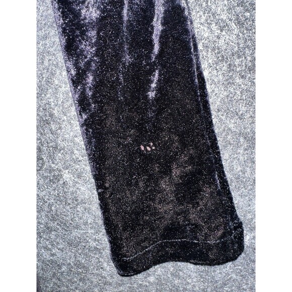 Vintage 80s/90s Pati-Pat Paris Black Velvet Bodysuit – Crochet  & Medallion - Picture 11 of 11